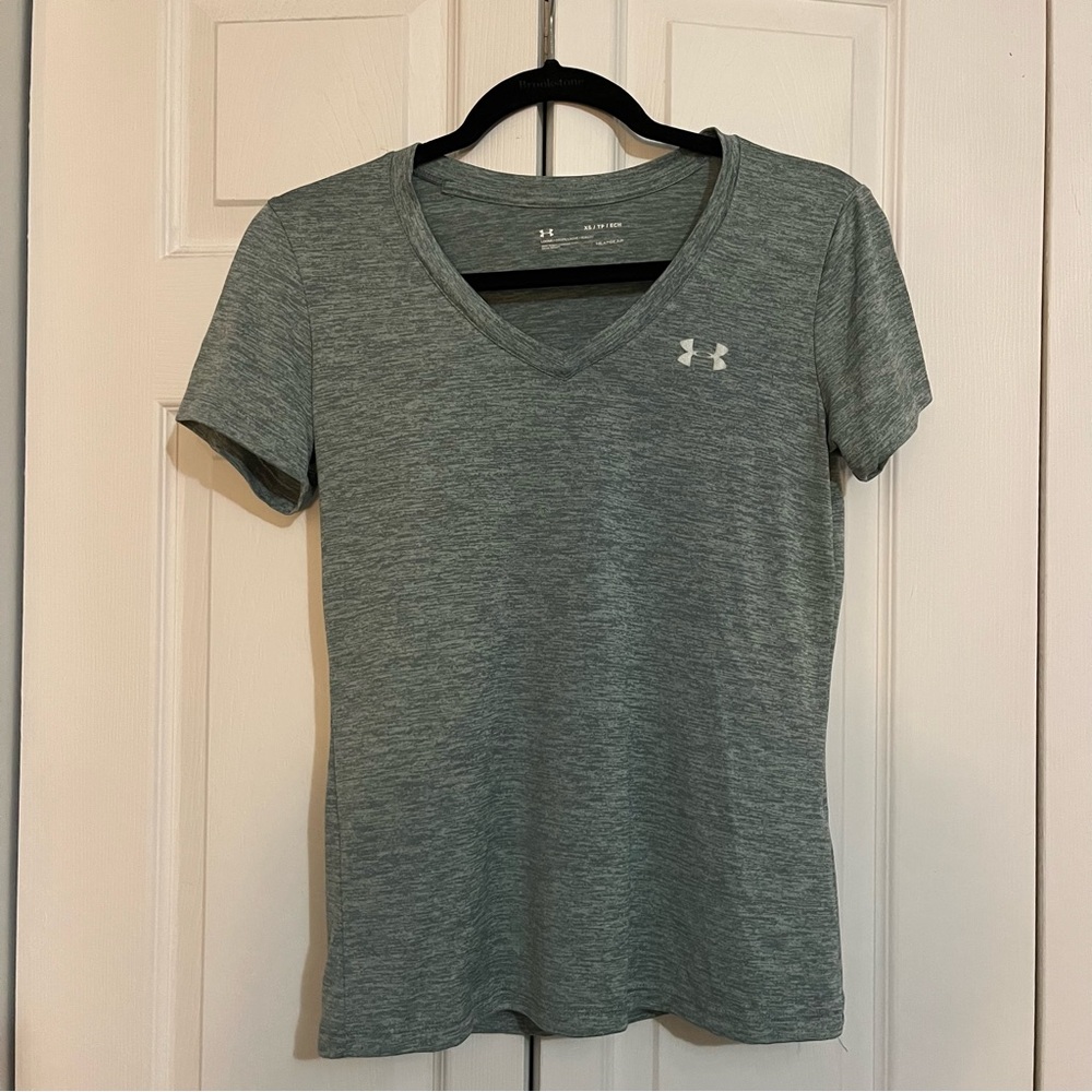 Under Armour Women's Heathered V-Neck Tee